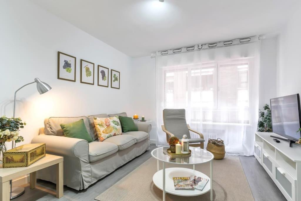 Apartamento Marques De Urquijo Хихон Екстериор снимка
