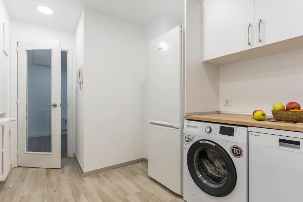 Apartamento Marques De Urquijo Хихон Екстериор снимка